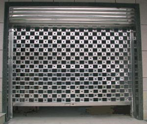 重慶長順卷簾門廠 重慶卷簾門/熱線:13368157106/重慶卷簾門廠/熱線:13368157106/重慶電動卷簾門廠